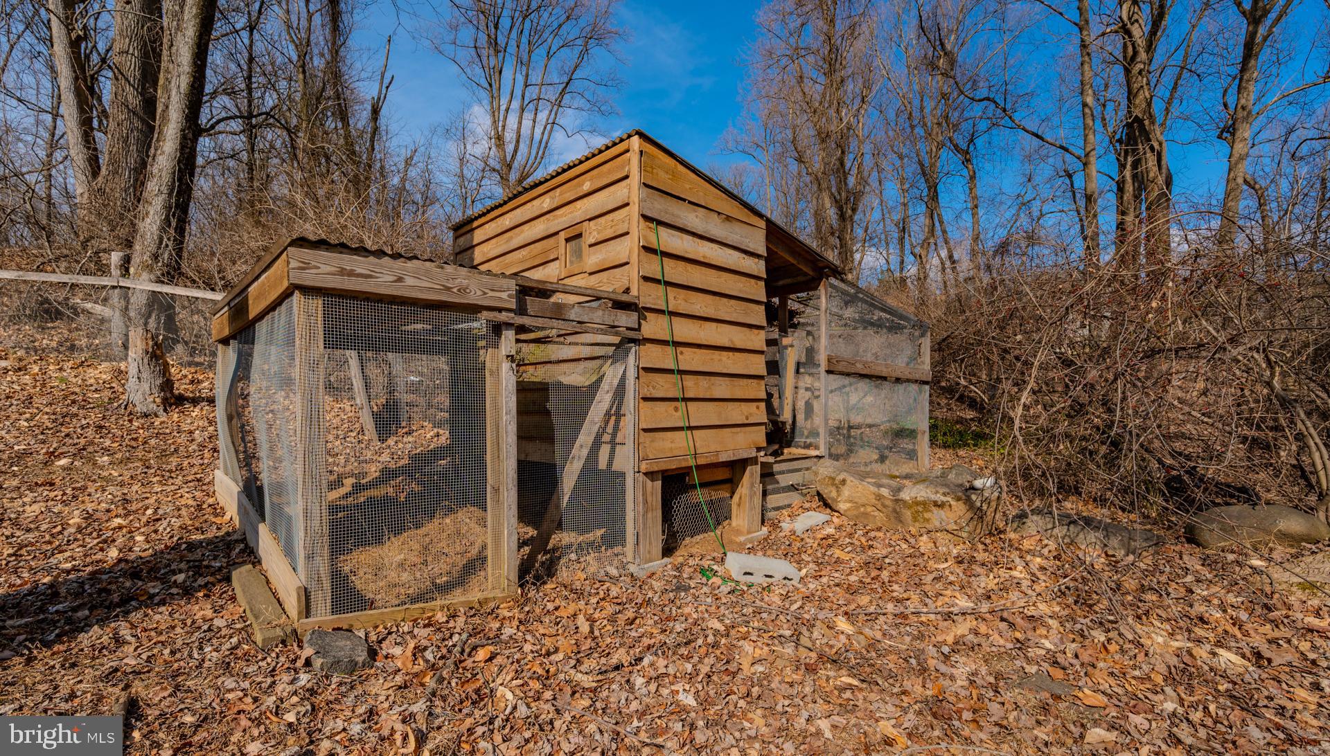 THORNBURY - Residential