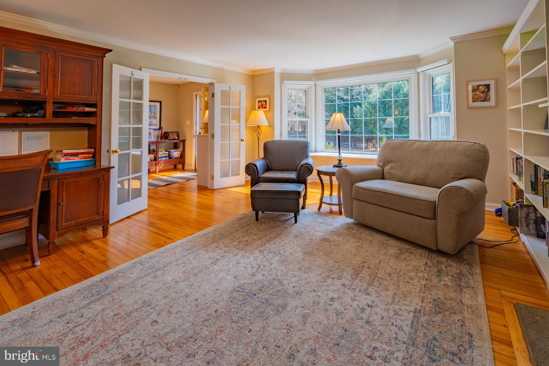 THORNBURY - Residential