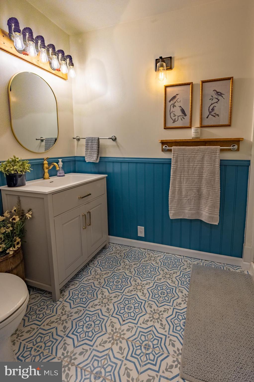 THORNBURY - Residential