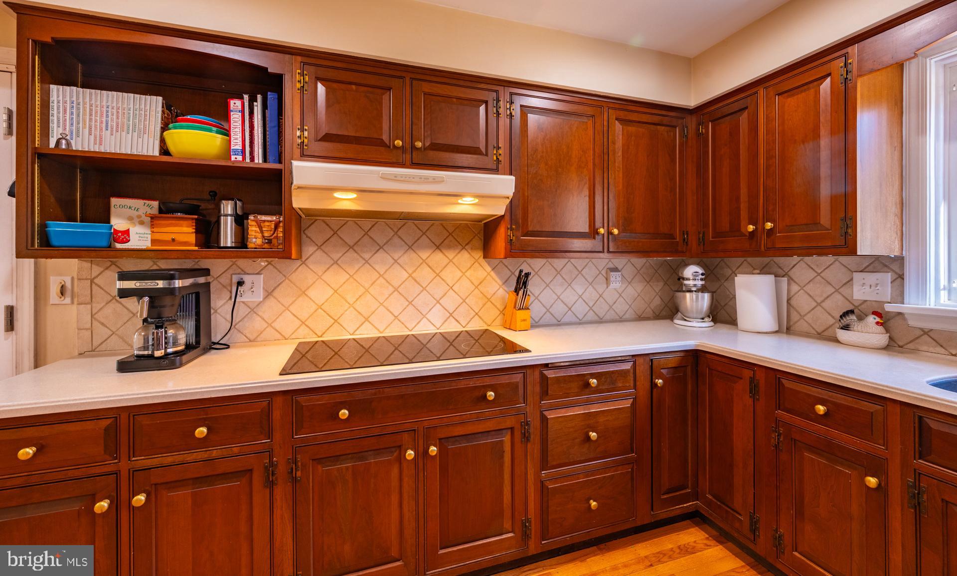 THORNBURY - Residential