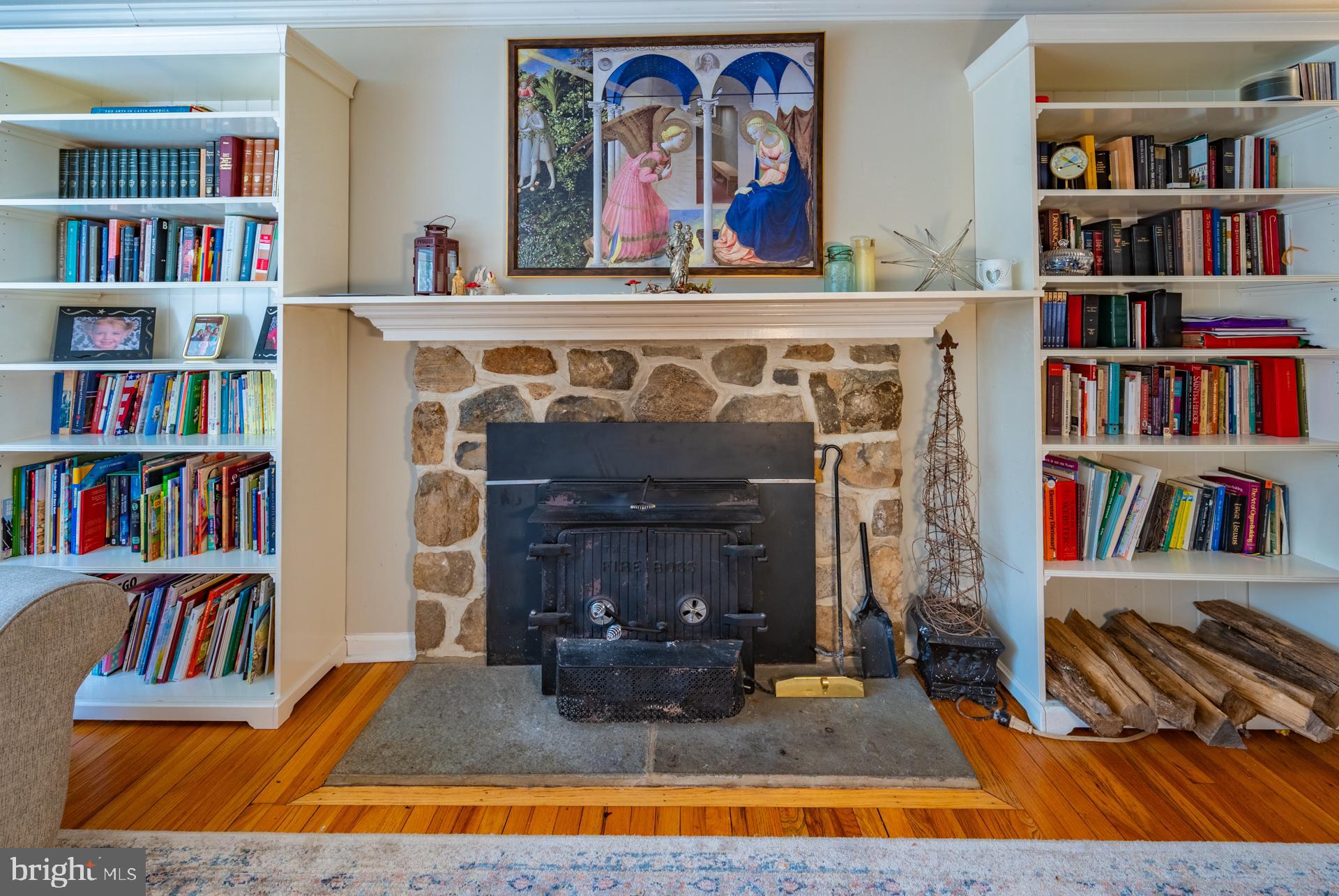 THORNBURY - Residential