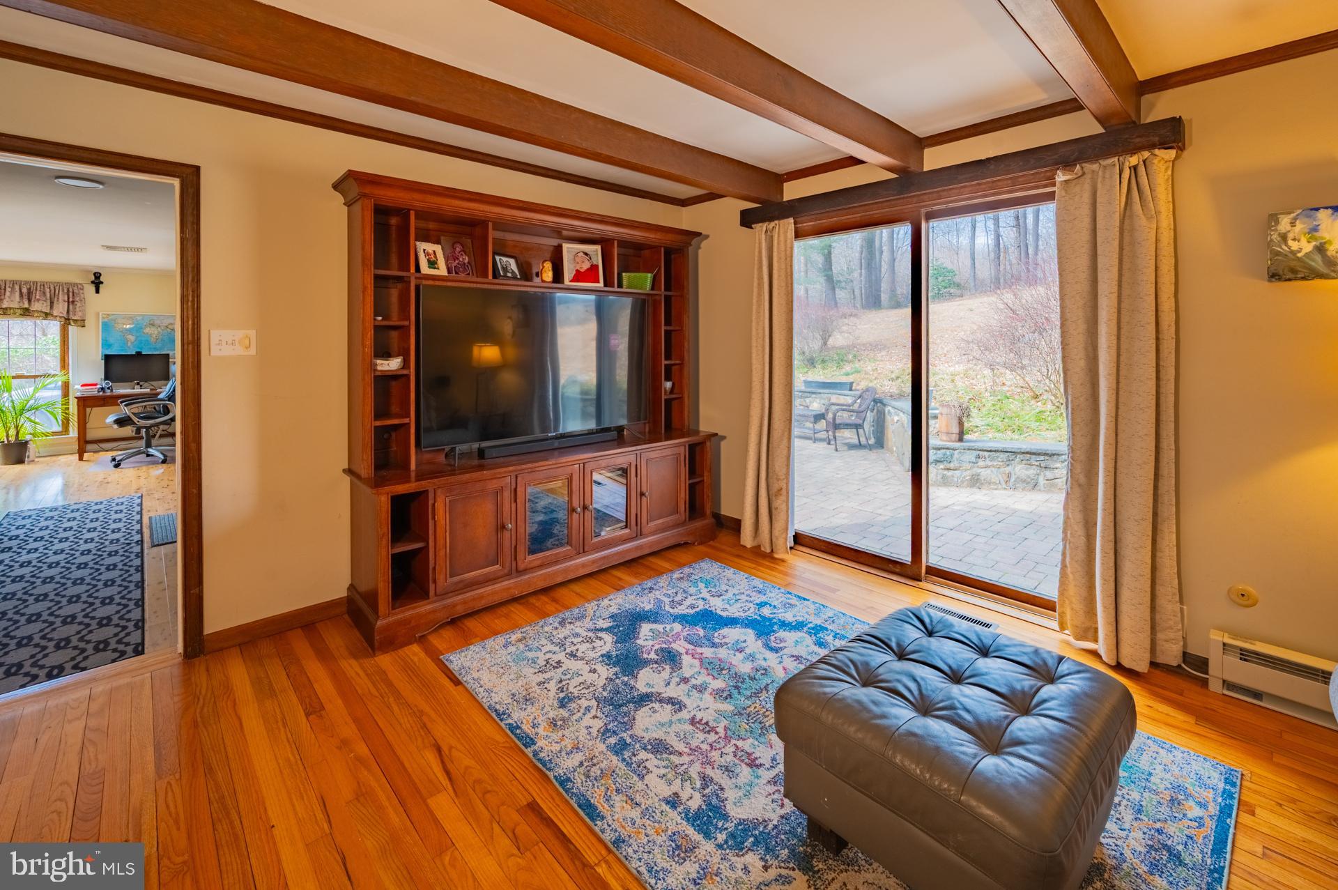 THORNBURY - Residential