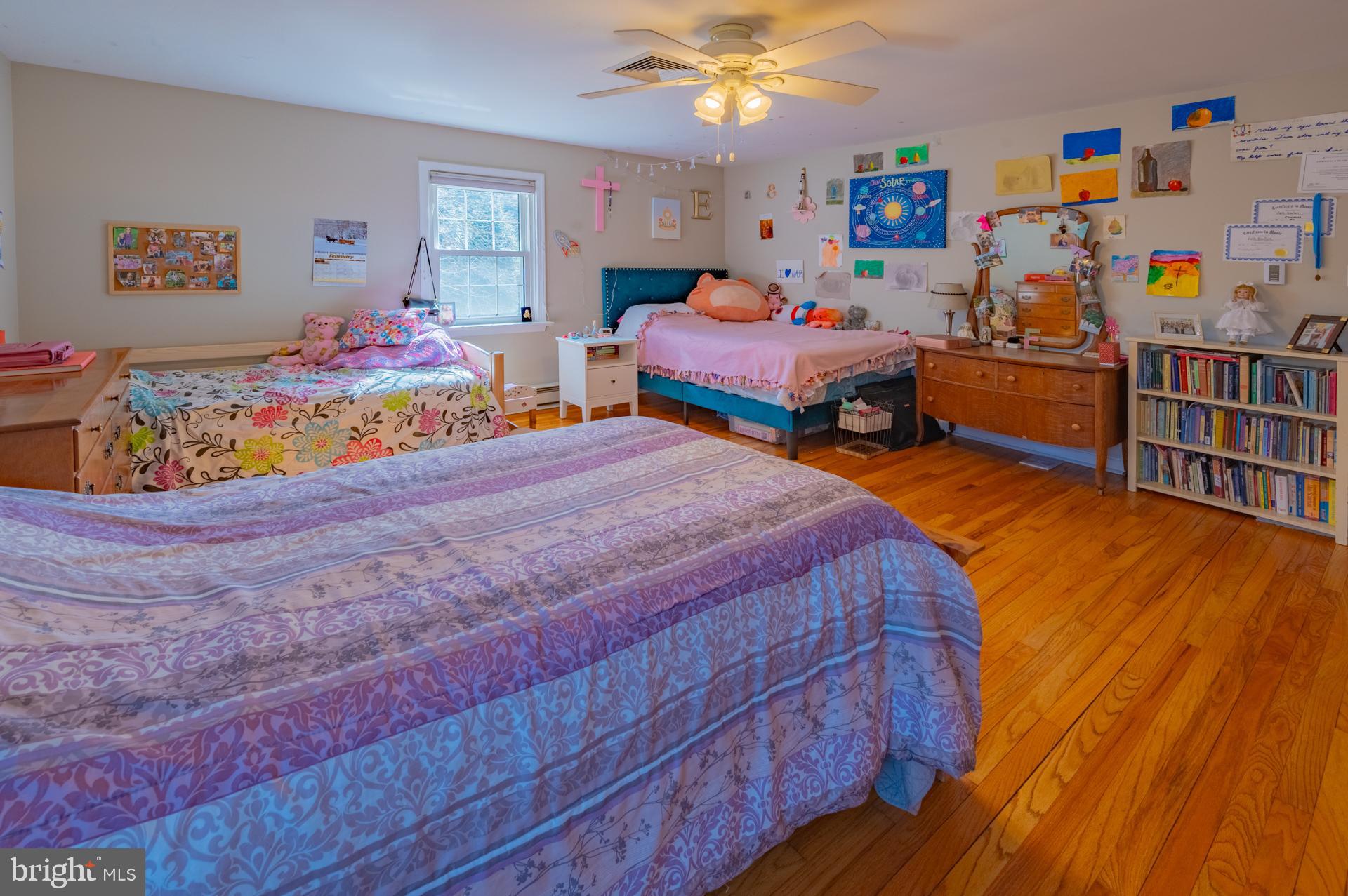 THORNBURY - Residential