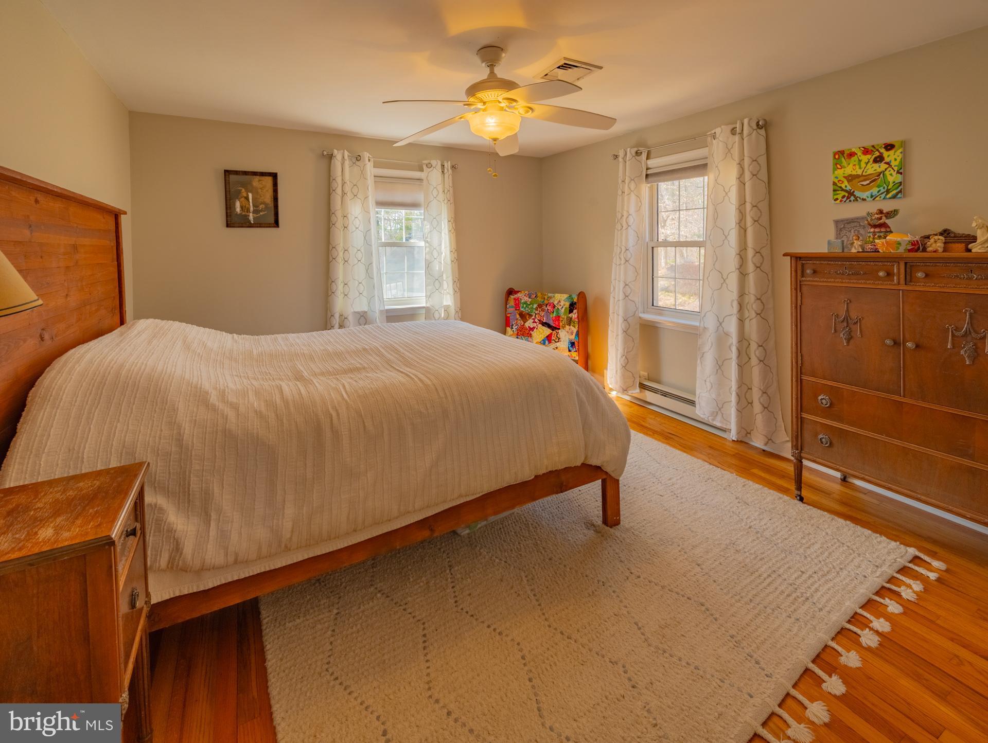 THORNBURY - Residential