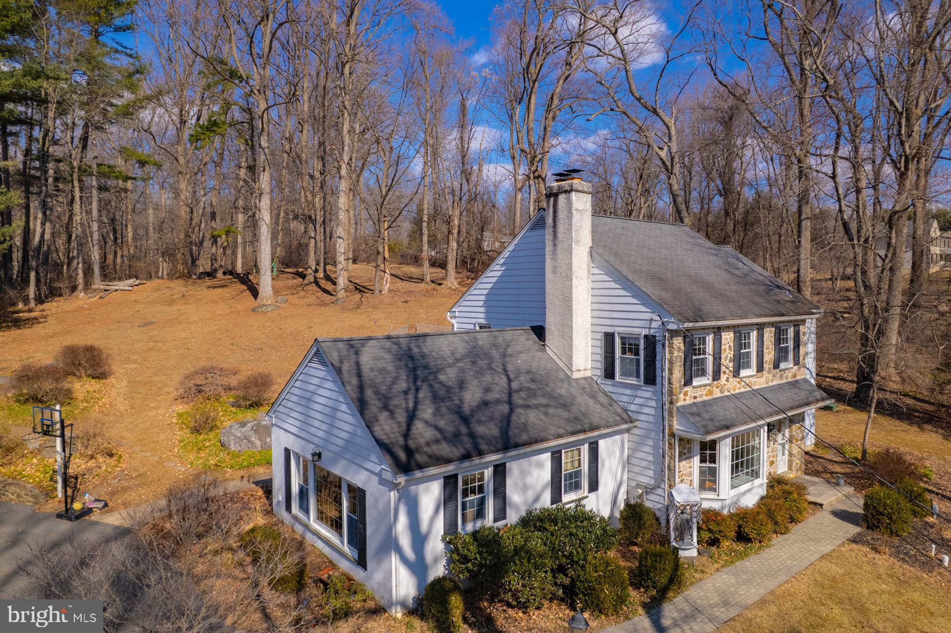 THORNBURY - Residential