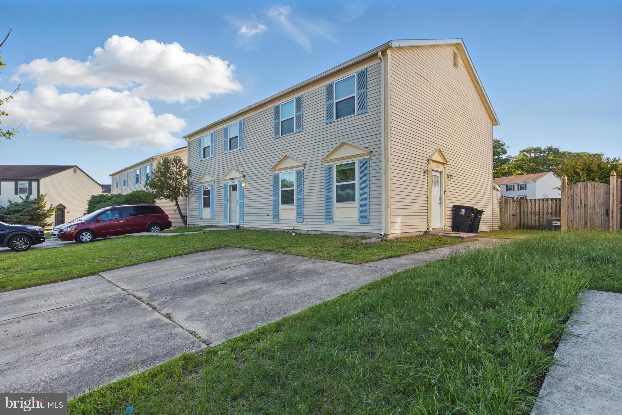 CHESTER GROVE - Residential