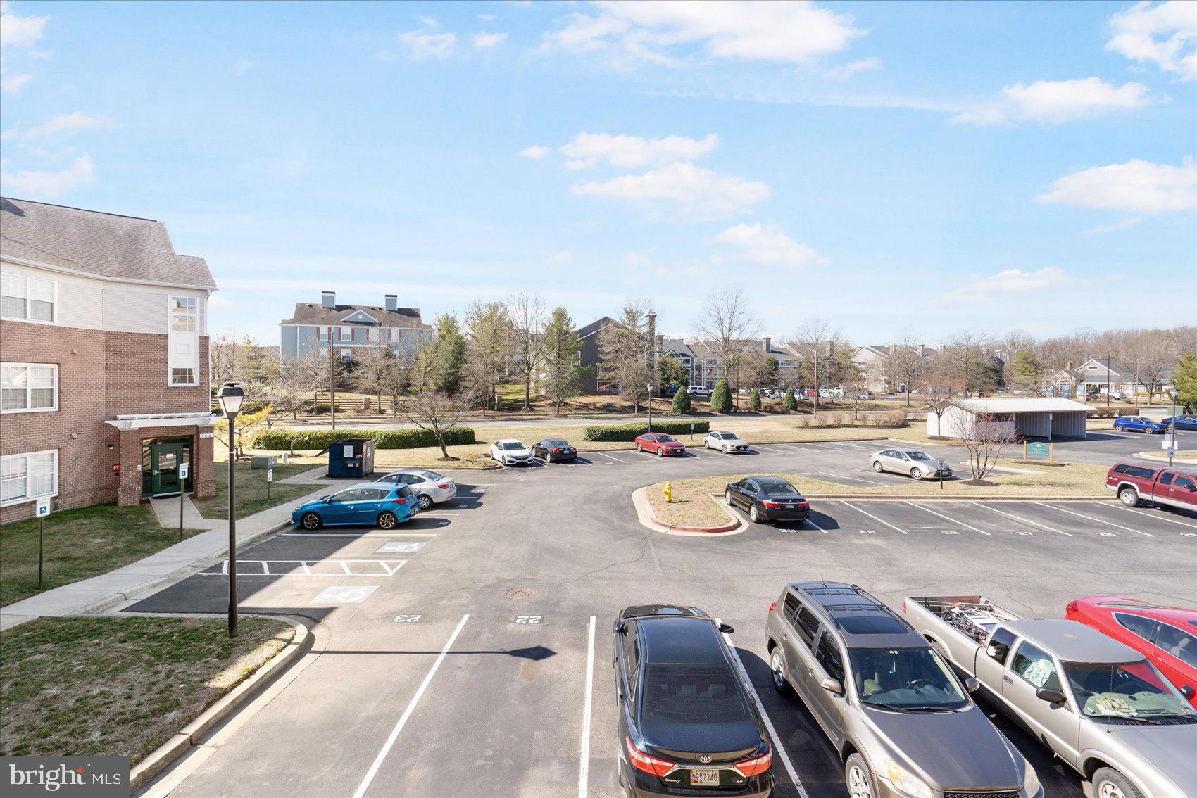 SEVEN OAKS - Residential