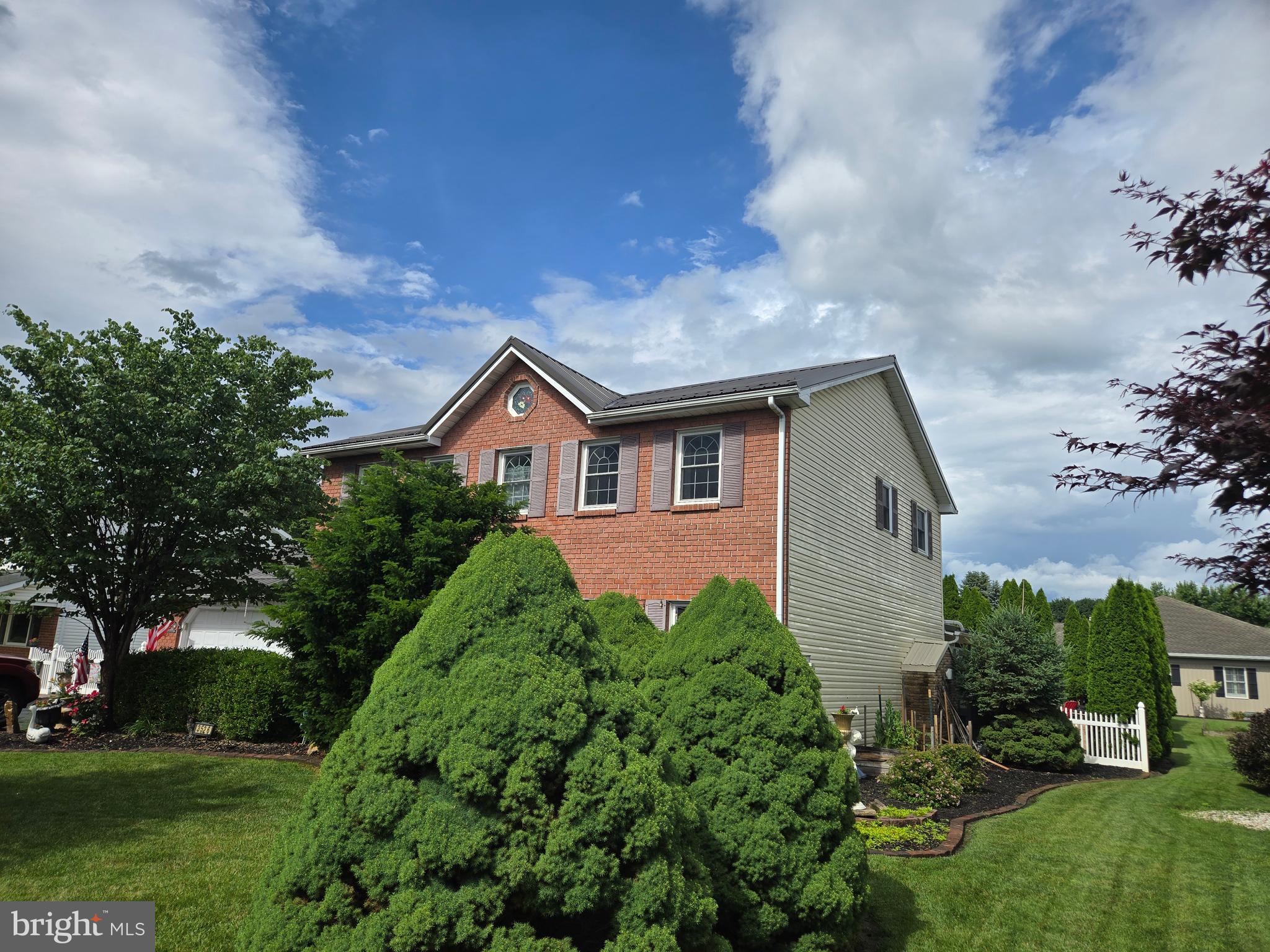 3526 TURNBERRY DRIVE
