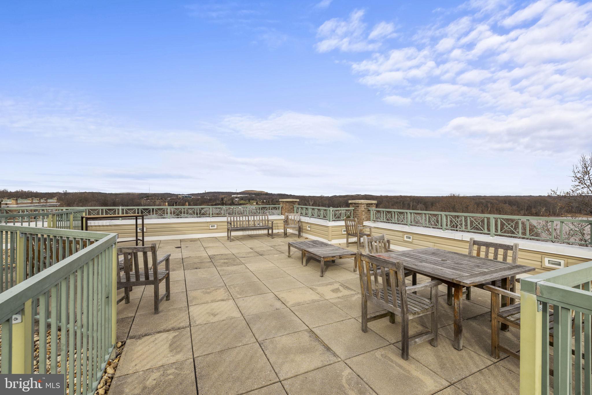 RIVER CLUB 1 AT BELMONT - Residential