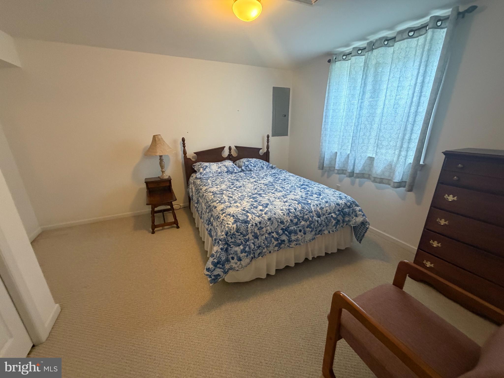 KISSEL HILL COMMONS - Residential