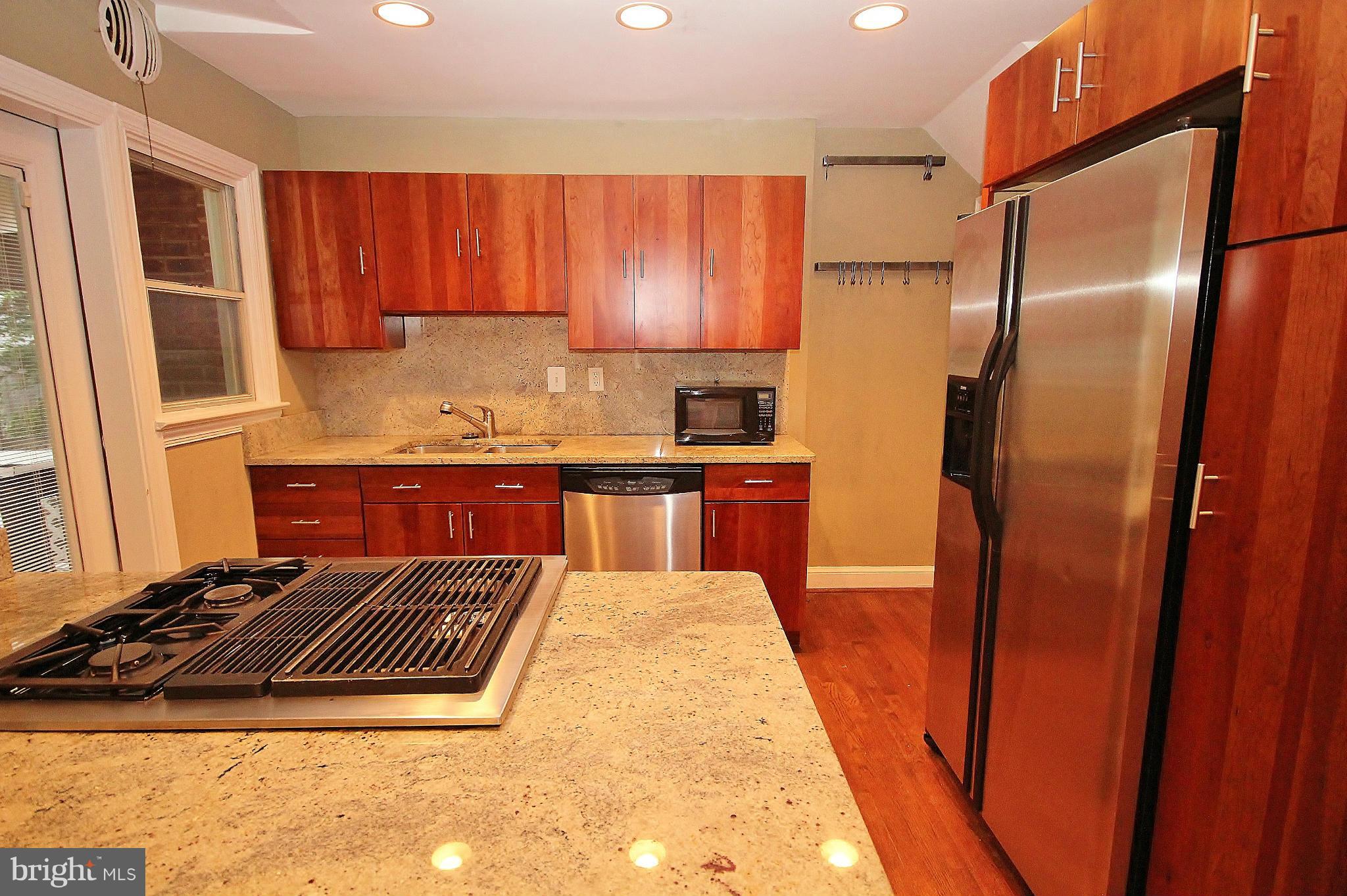 ROSEMONT - Residential Lease