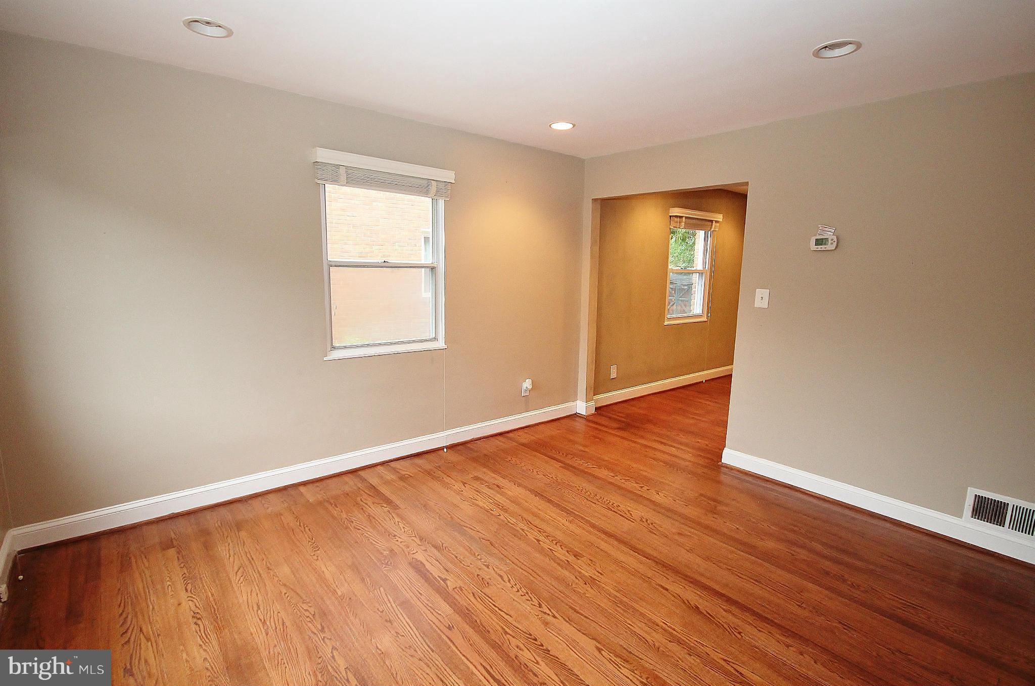 ROSEMONT - Residential Lease