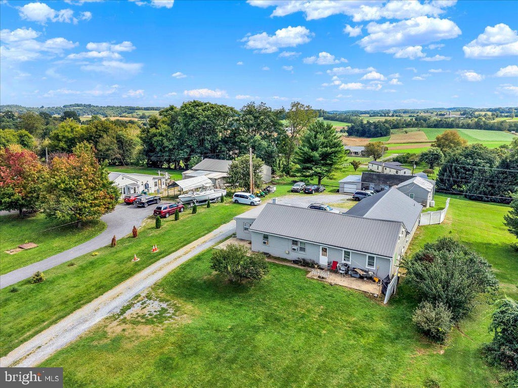 Photo of 1578 Beaver Valley Pike, WILLOW STREET, PA 17584 (MLS # PALA2097442)