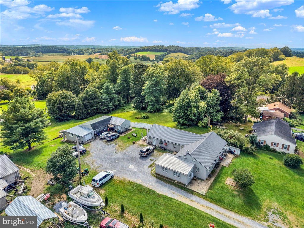Photo of 1578 Beaver Valley Pike, WILLOW STREET, PA 17584 (MLS # PALA2097442)
