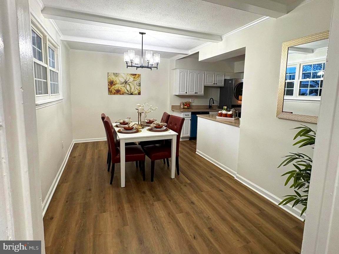 THE MEADOWS - Residential