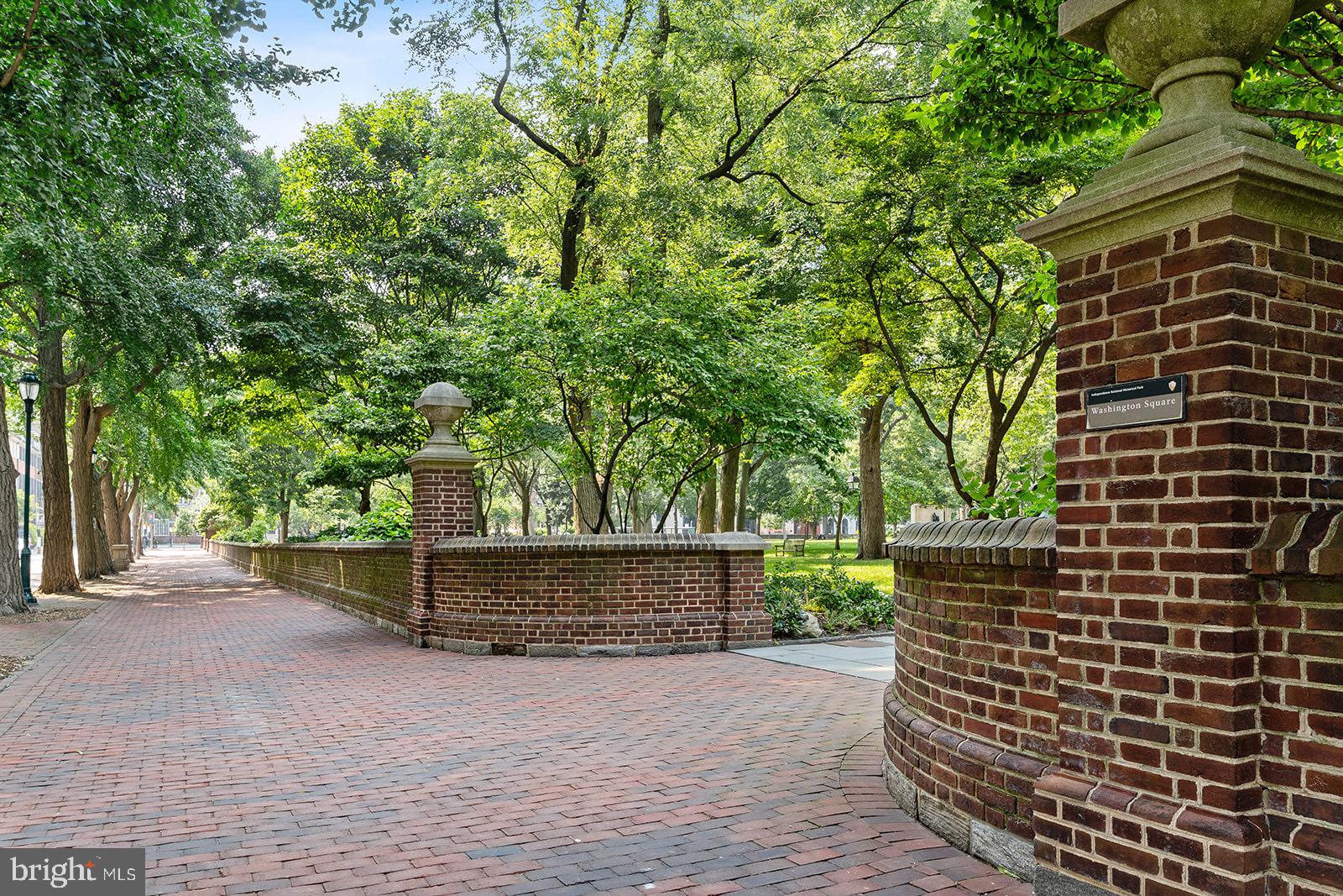 SOCIETY HILL - Residential