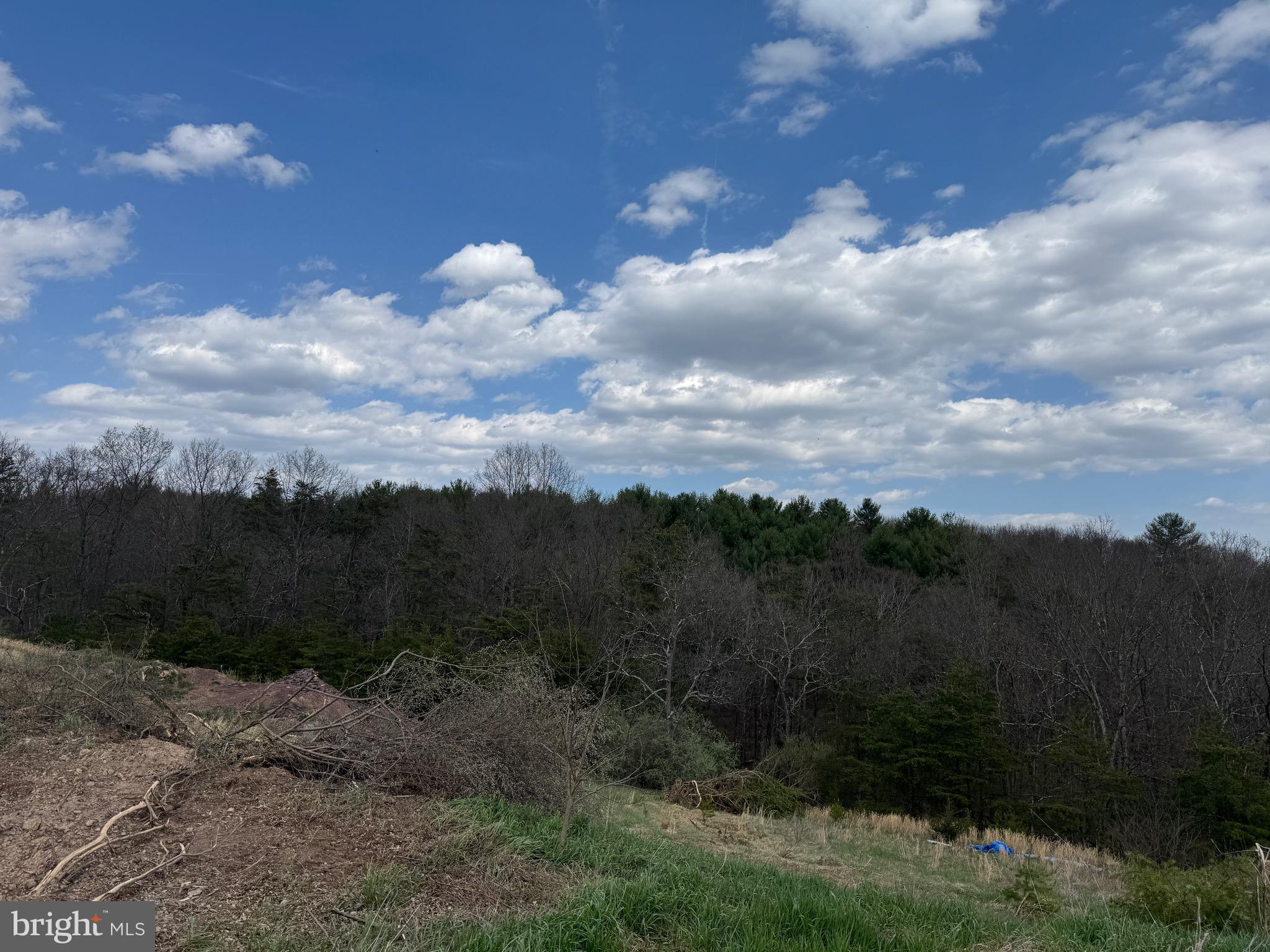 SLEEPY MEADOWS - Residential