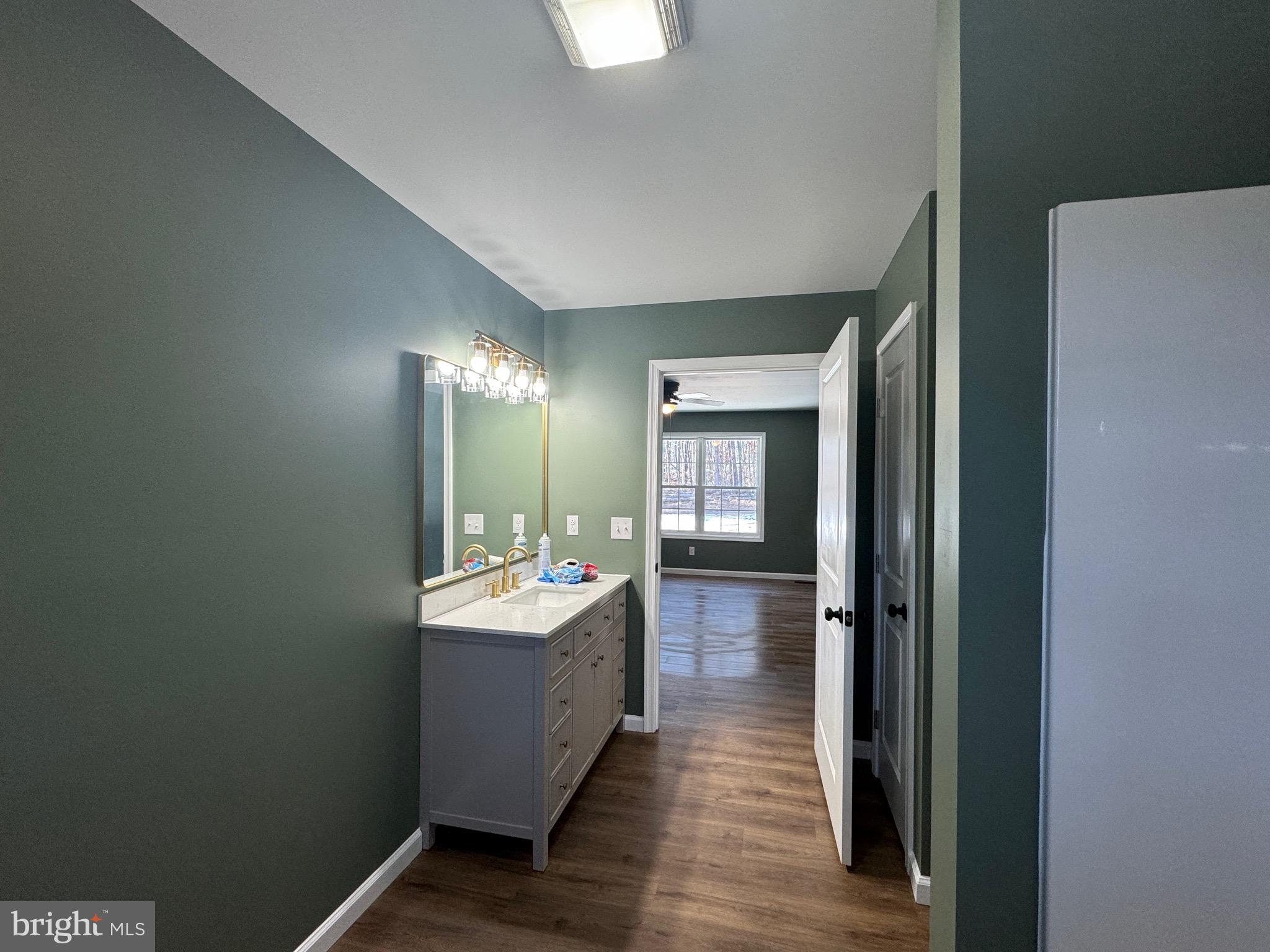 SLEEPY MEADOWS - Residential