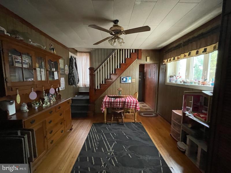 319 LINDEN STREET A