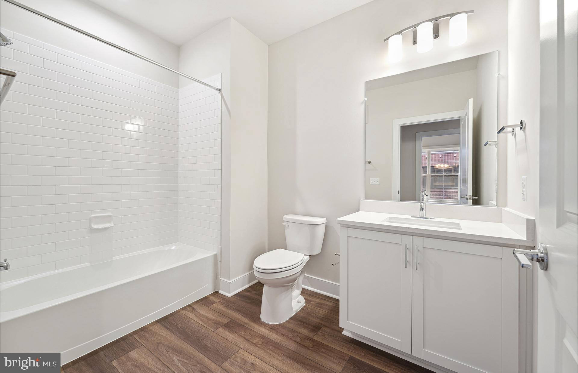 THE FLATS AT NATIONAL HARBOR - Residential