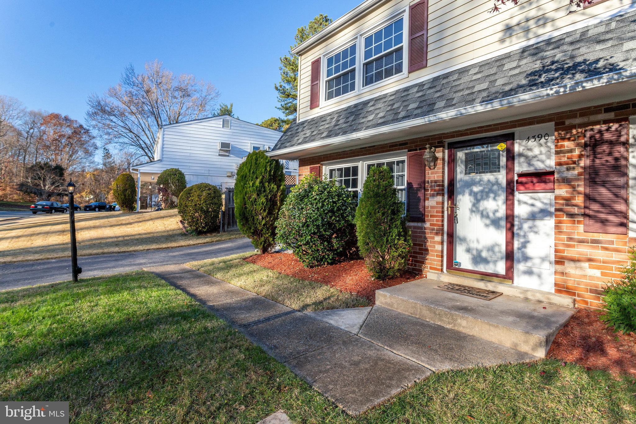 DALE CITY - Residential