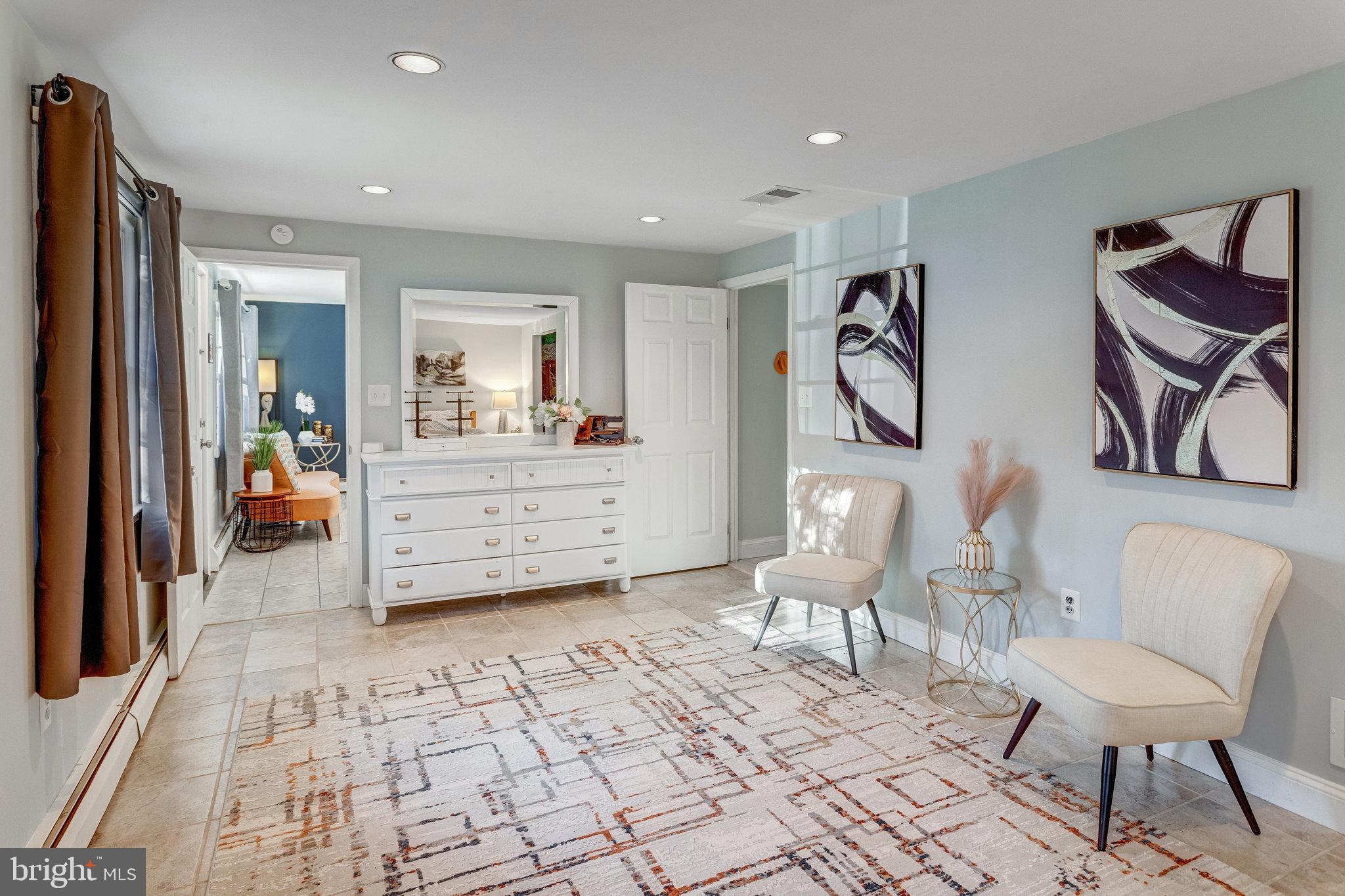 DALE CITY - Residential