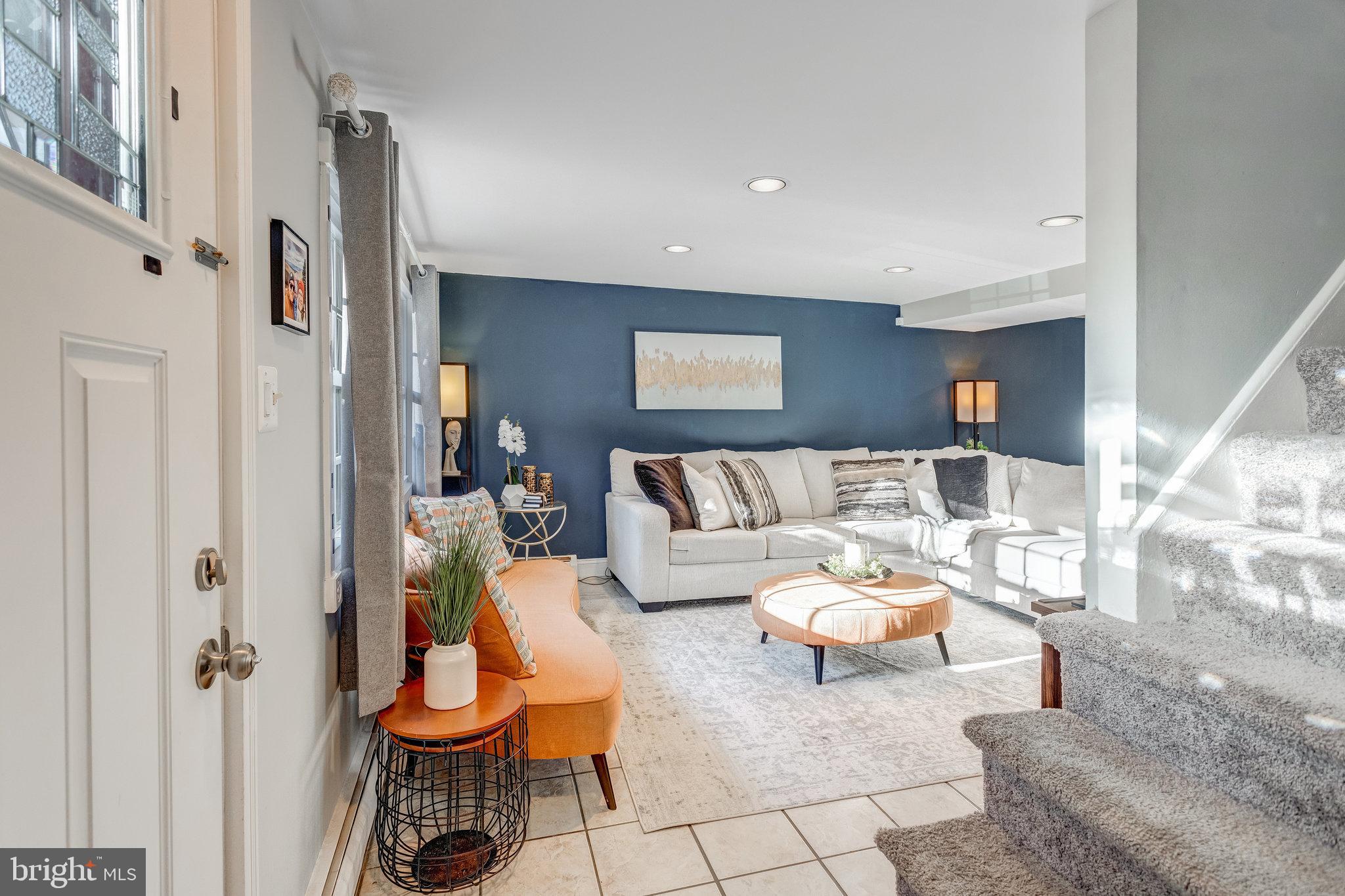 DALE CITY - Residential