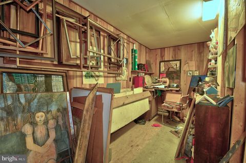 listing image 81