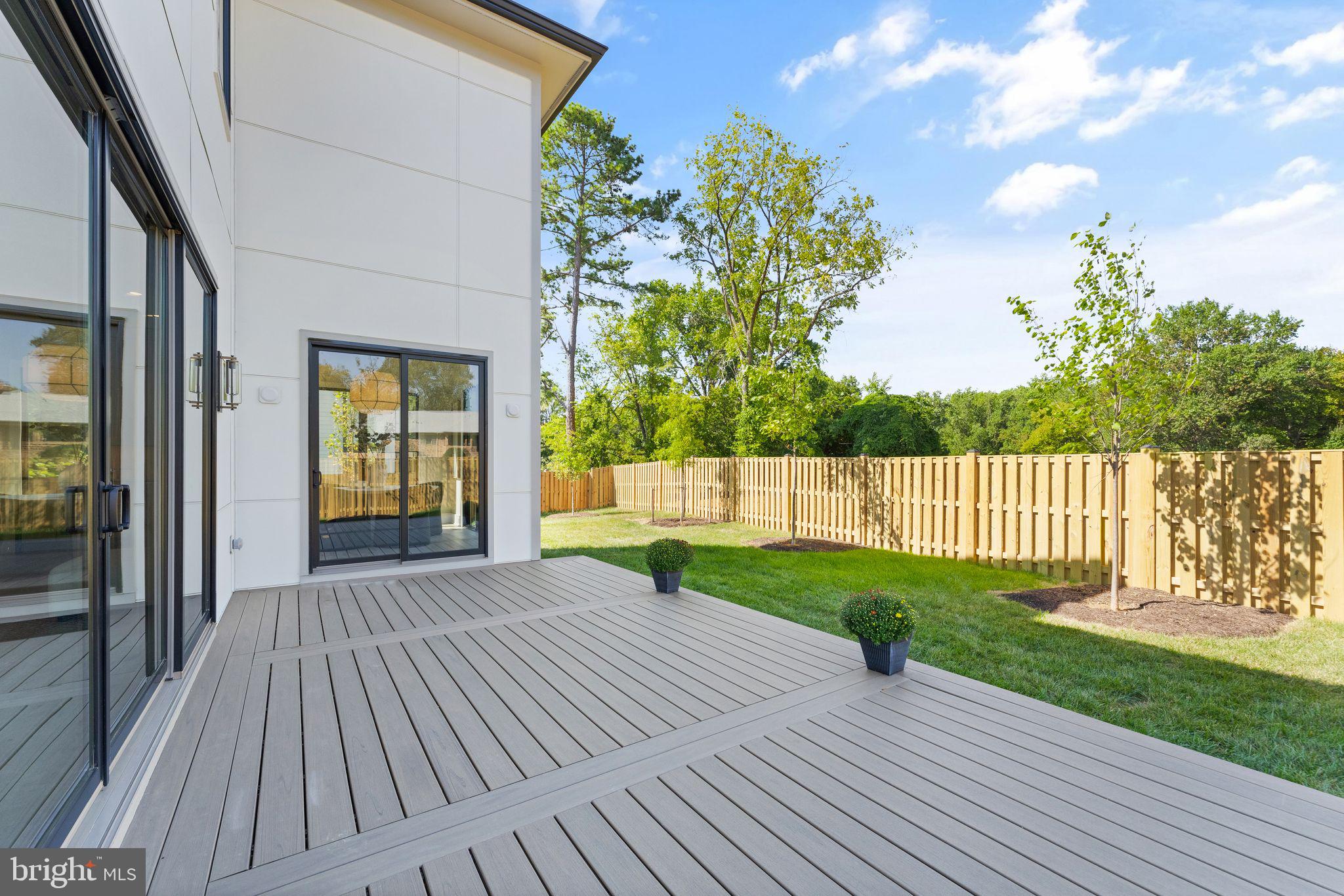 EL NIDO ESTATES - Residential