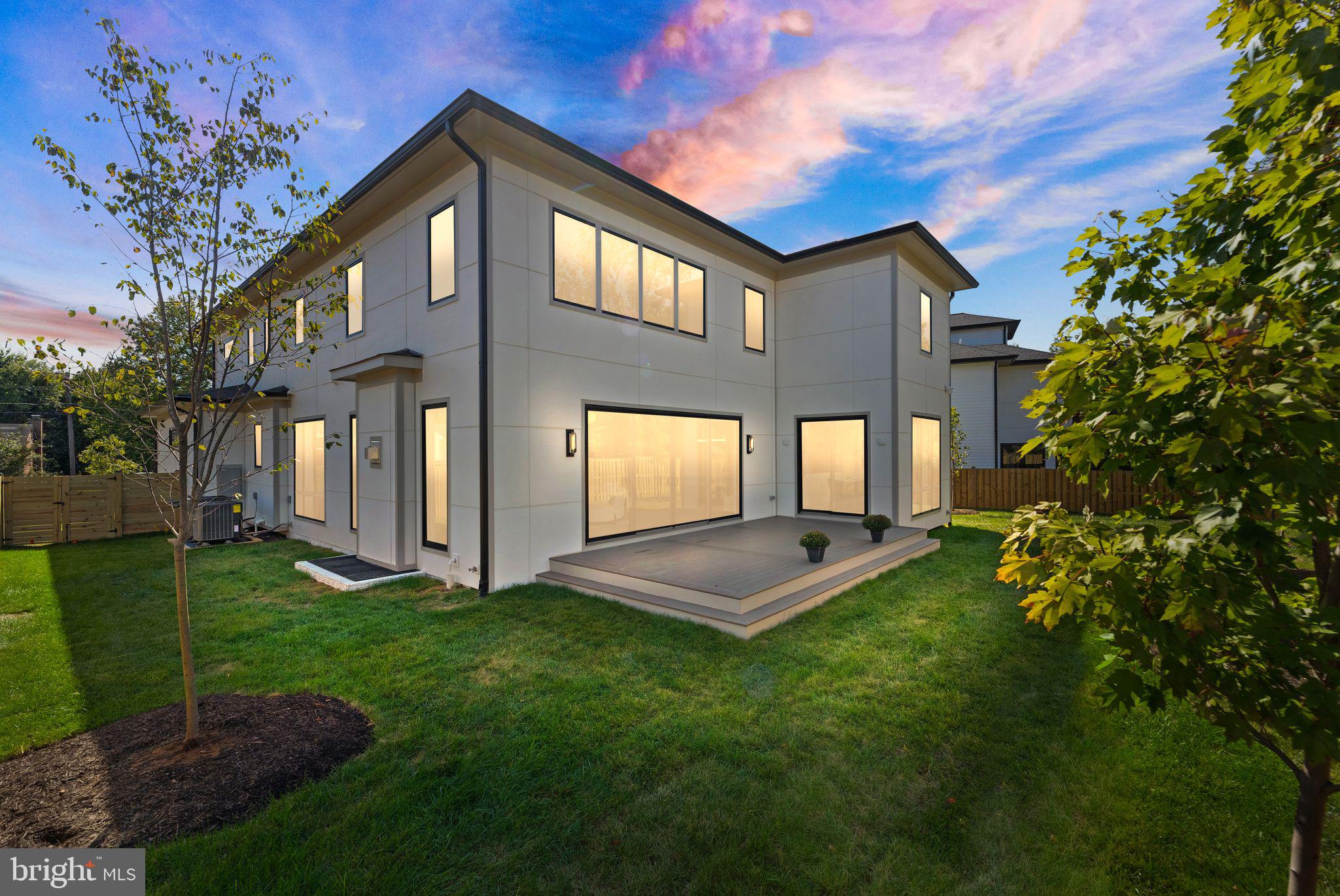 EL NIDO ESTATES - Residential