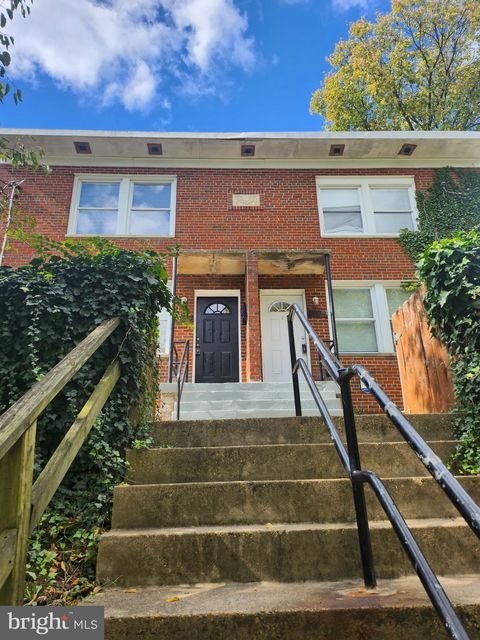 3839 1ST STREET SE WASHINGTON DC 20032