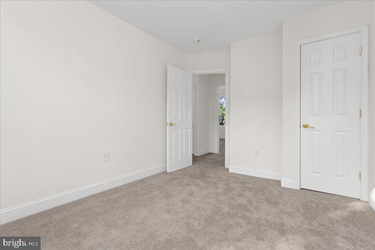 FRANKLINTOWN ROAD - Residential