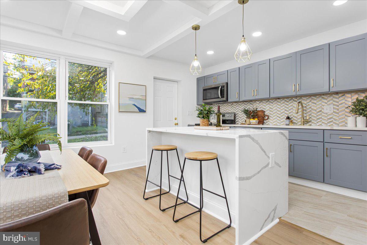 FRANKLINTOWN ROAD - Residential