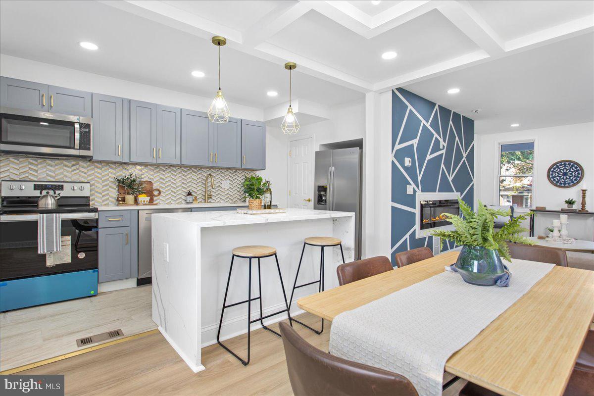 FRANKLINTOWN ROAD - Residential