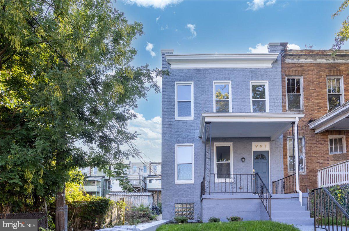 FRANKLINTOWN ROAD - Residential