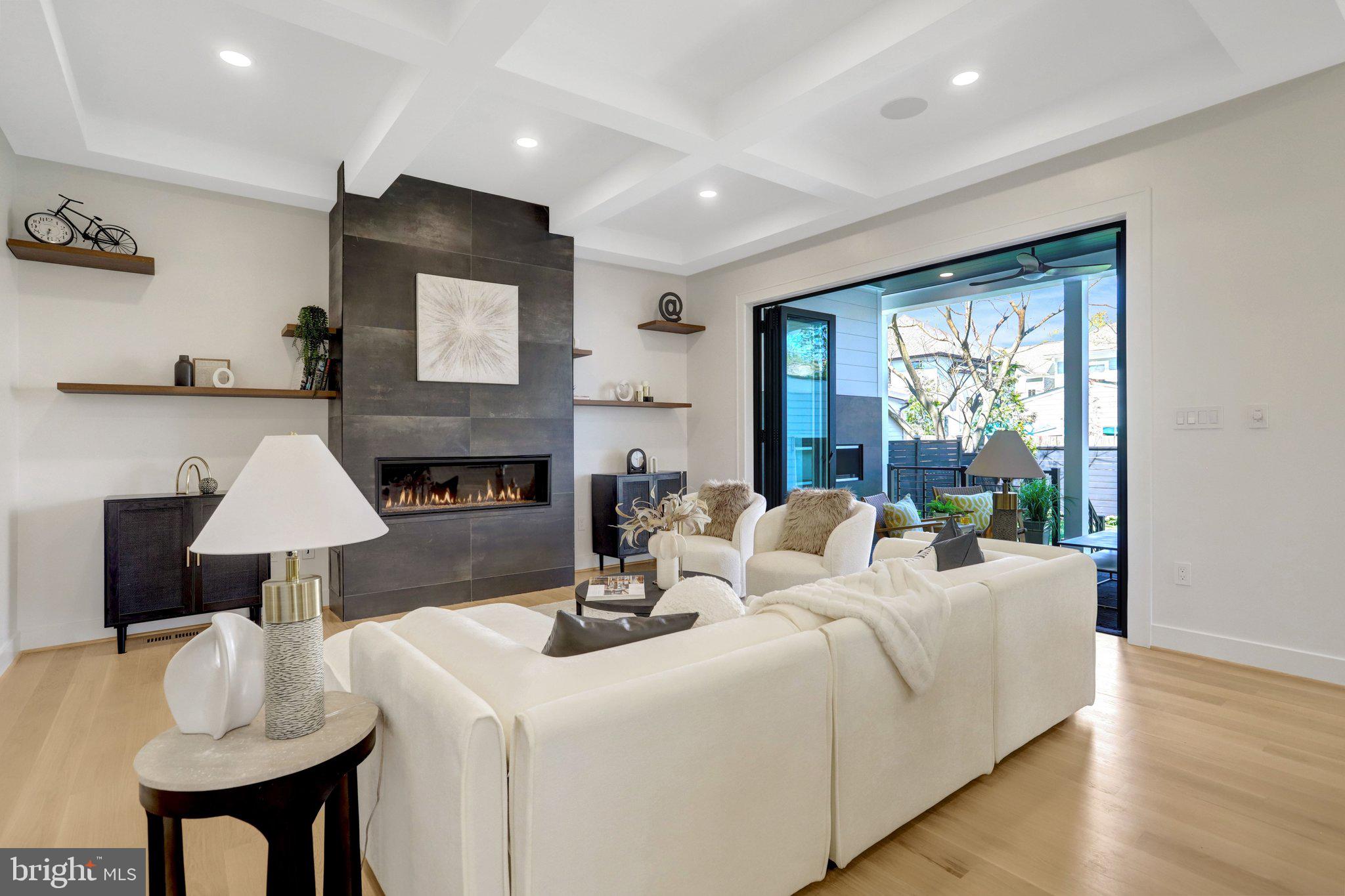 DEL RAY - Residential