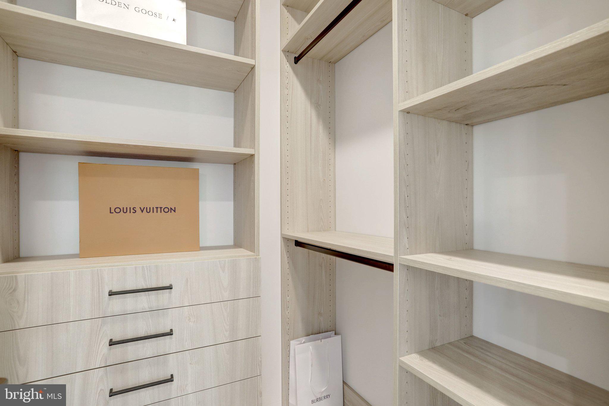 DEL RAY - Residential