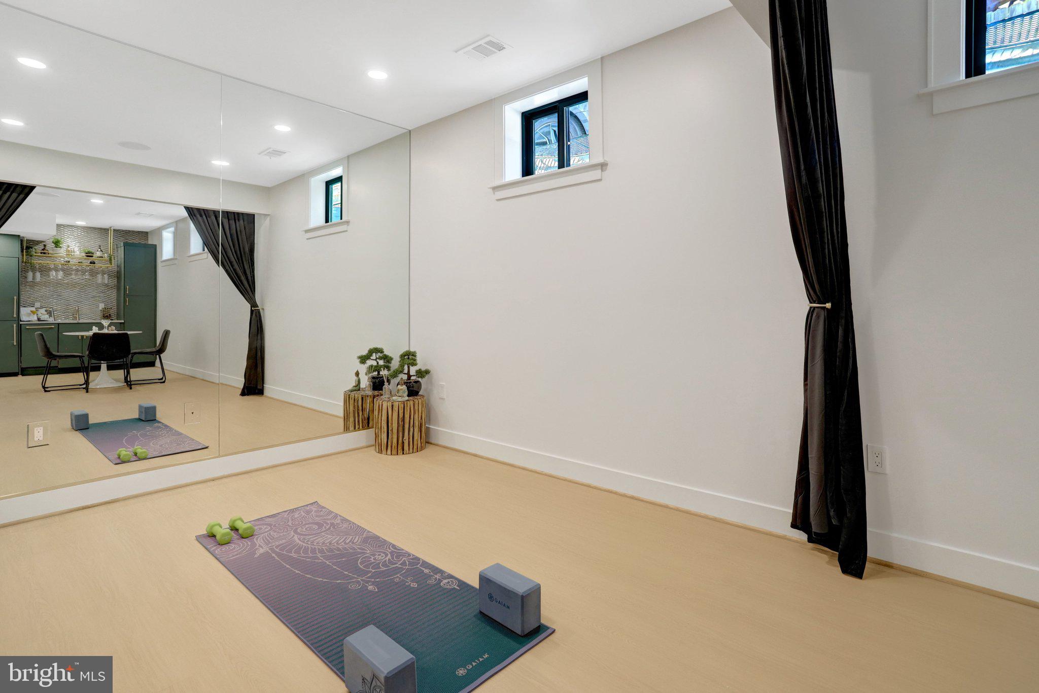 DEL RAY - Residential