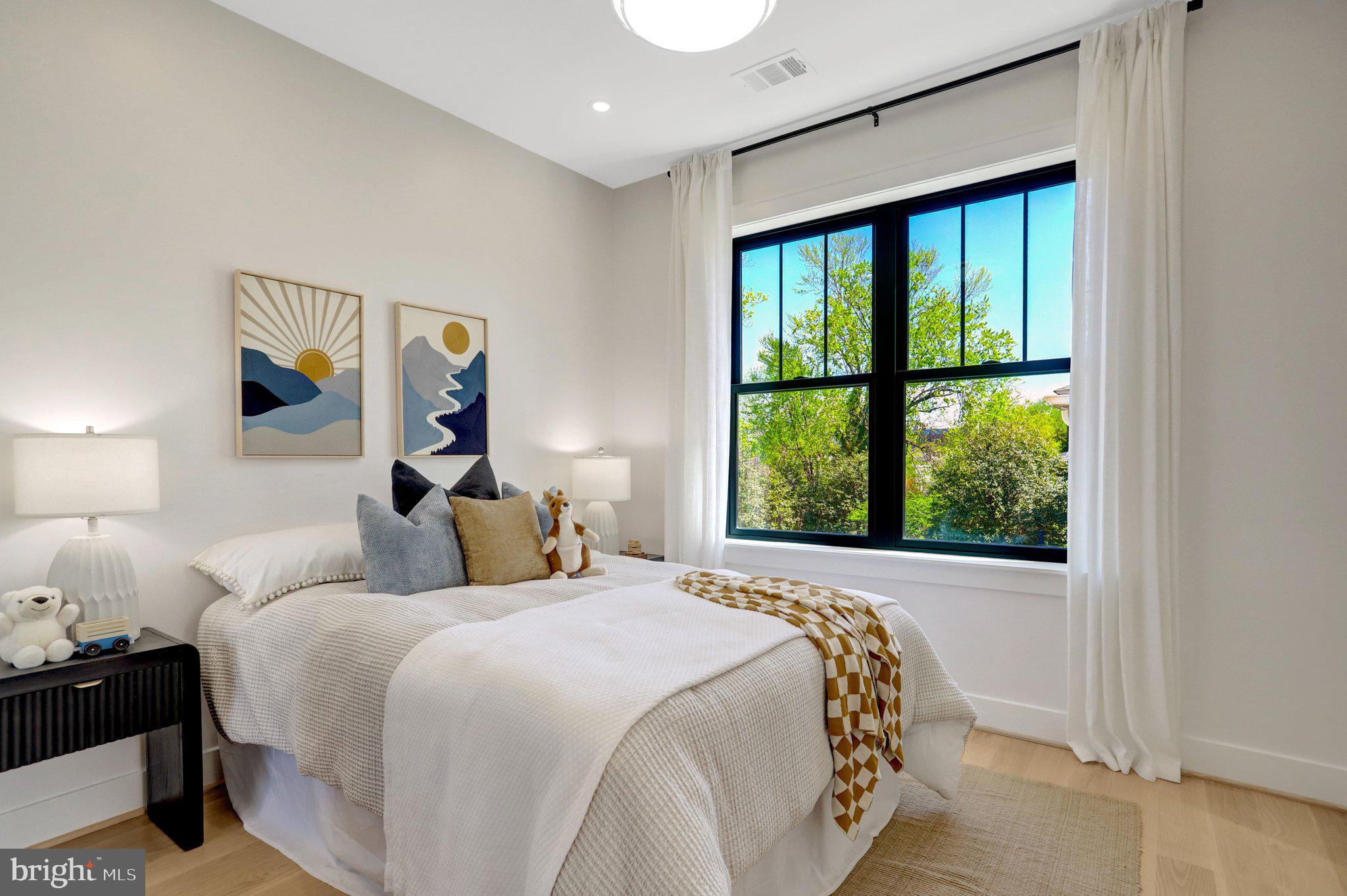 DEL RAY - Residential