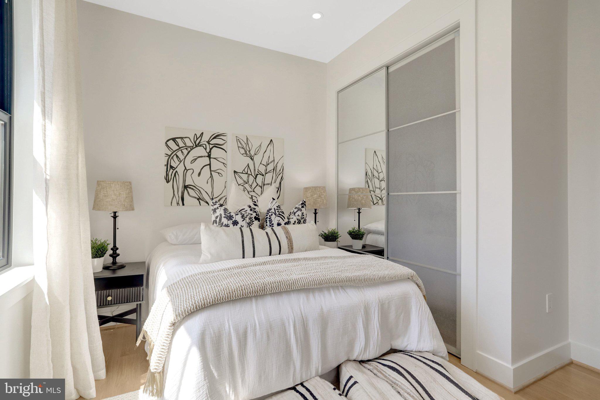 DEL RAY - Residential