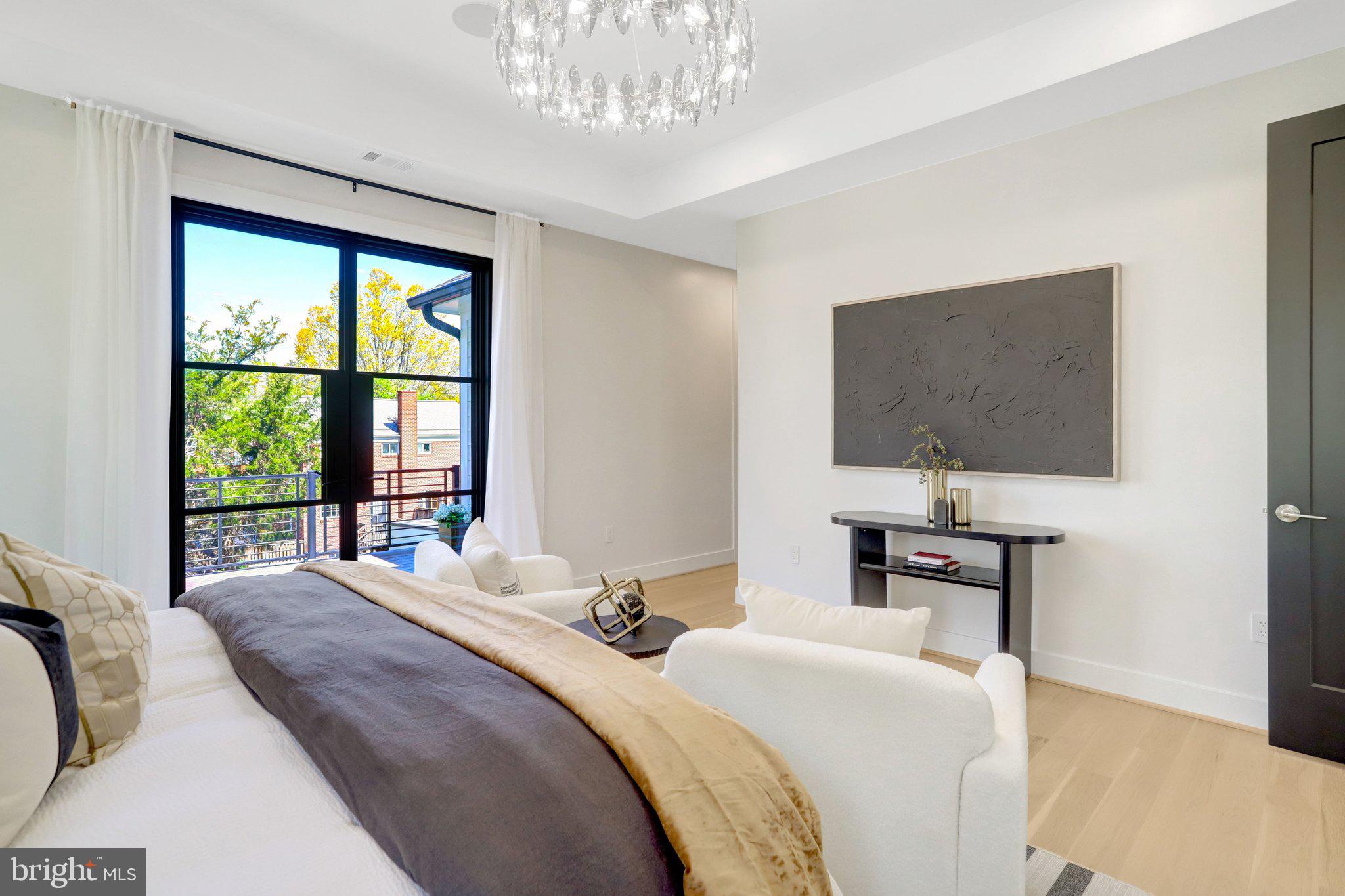 DEL RAY - Residential