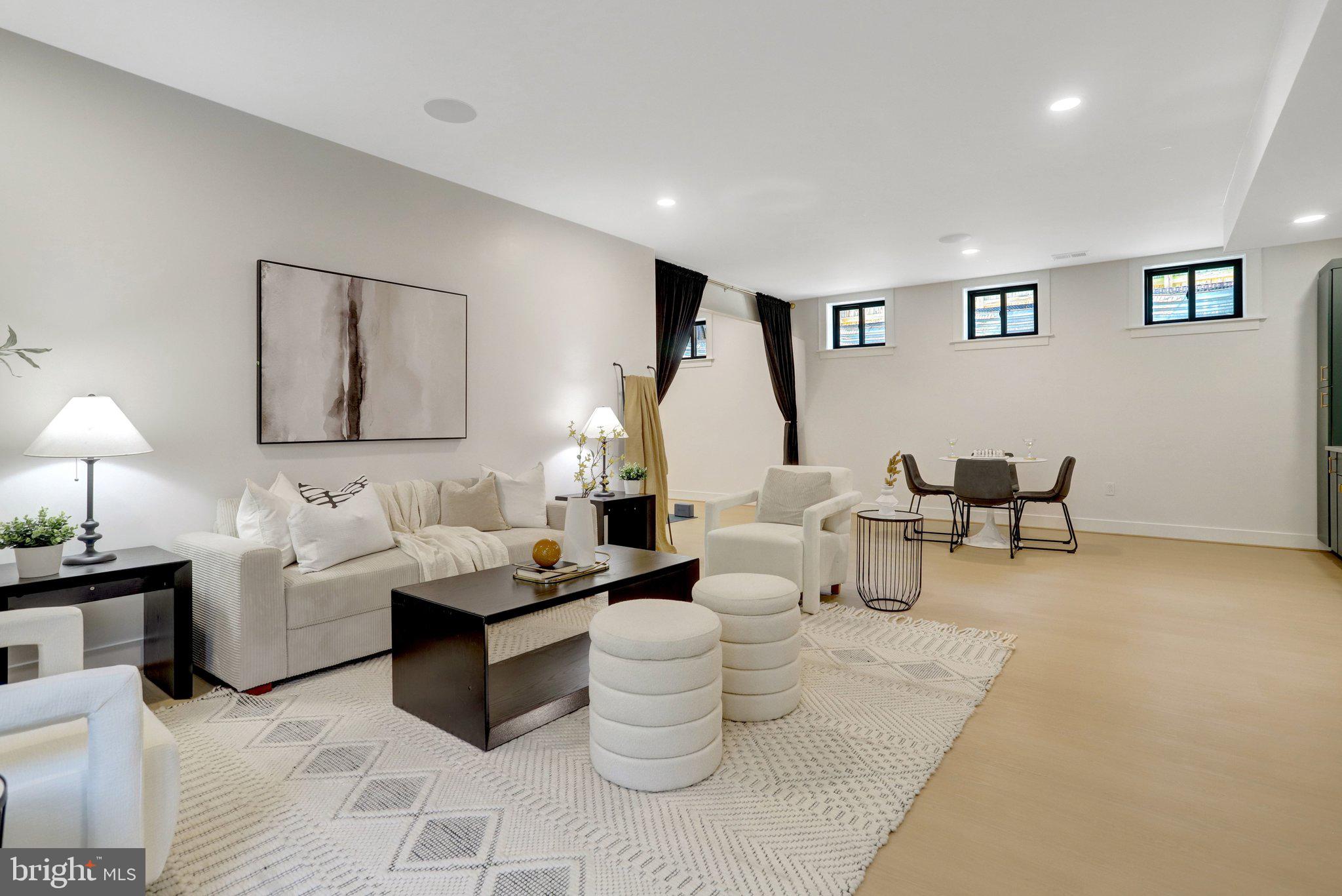 DEL RAY - Residential