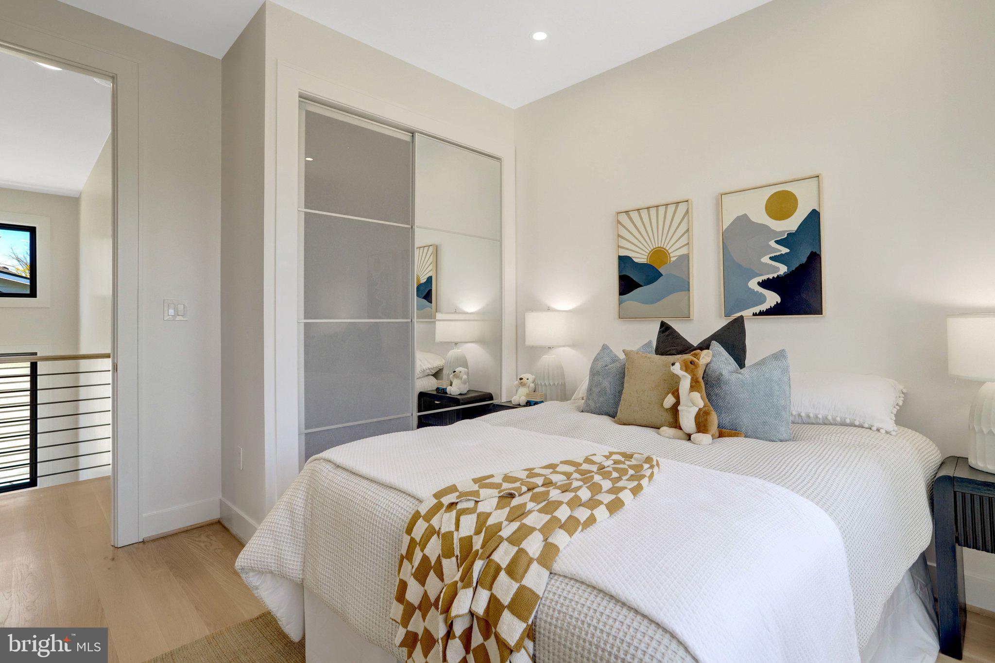 DEL RAY - Residential