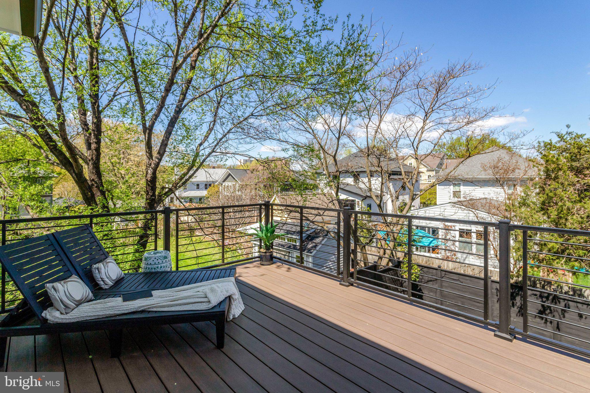 DEL RAY - Residential