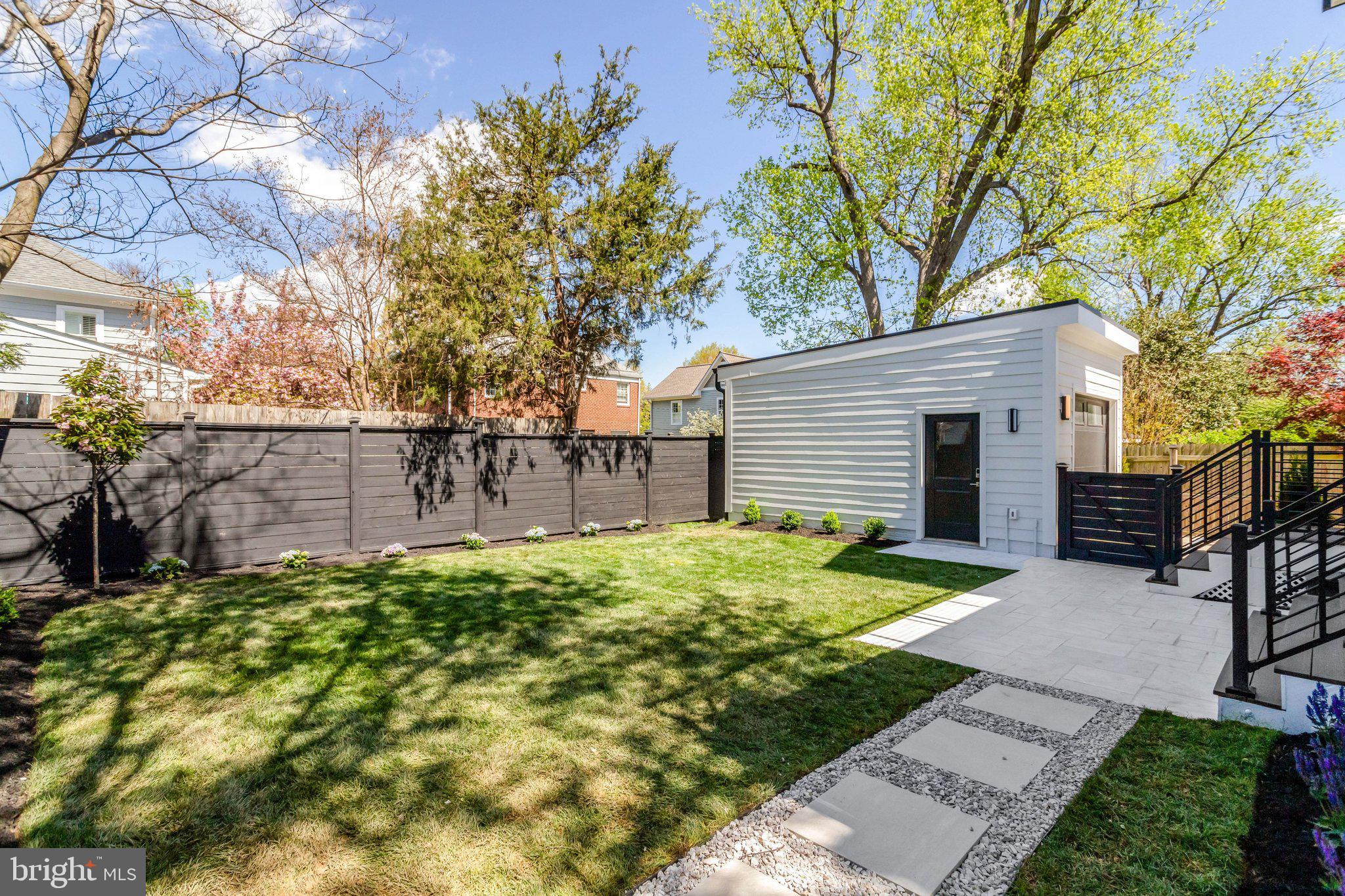 DEL RAY - Residential