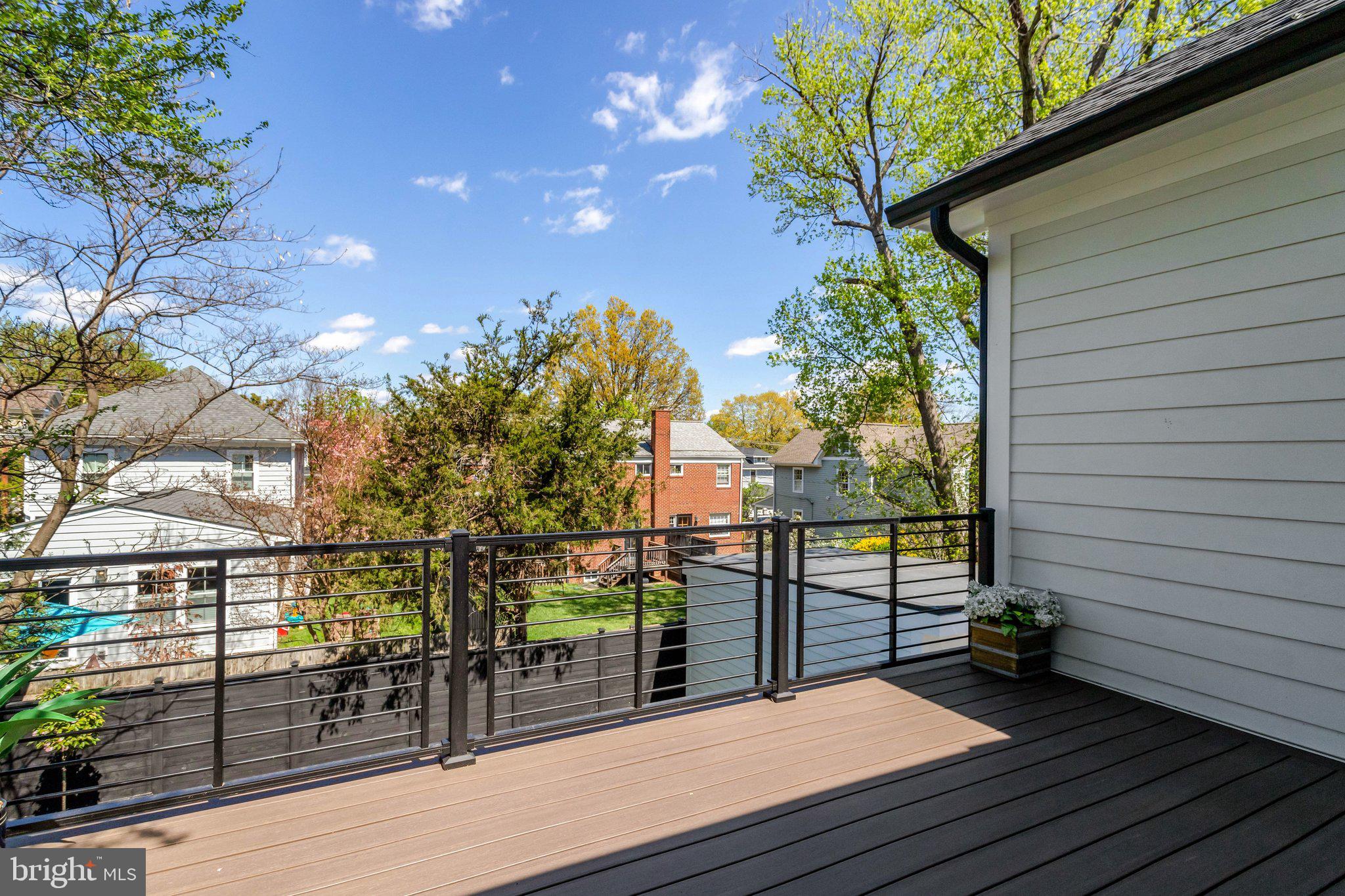 DEL RAY - Residential