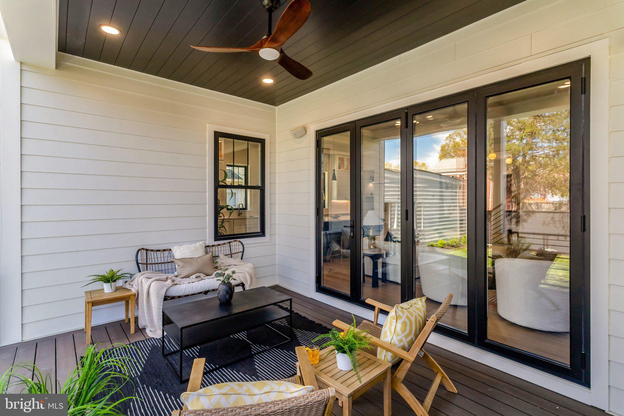 DEL RAY - Residential