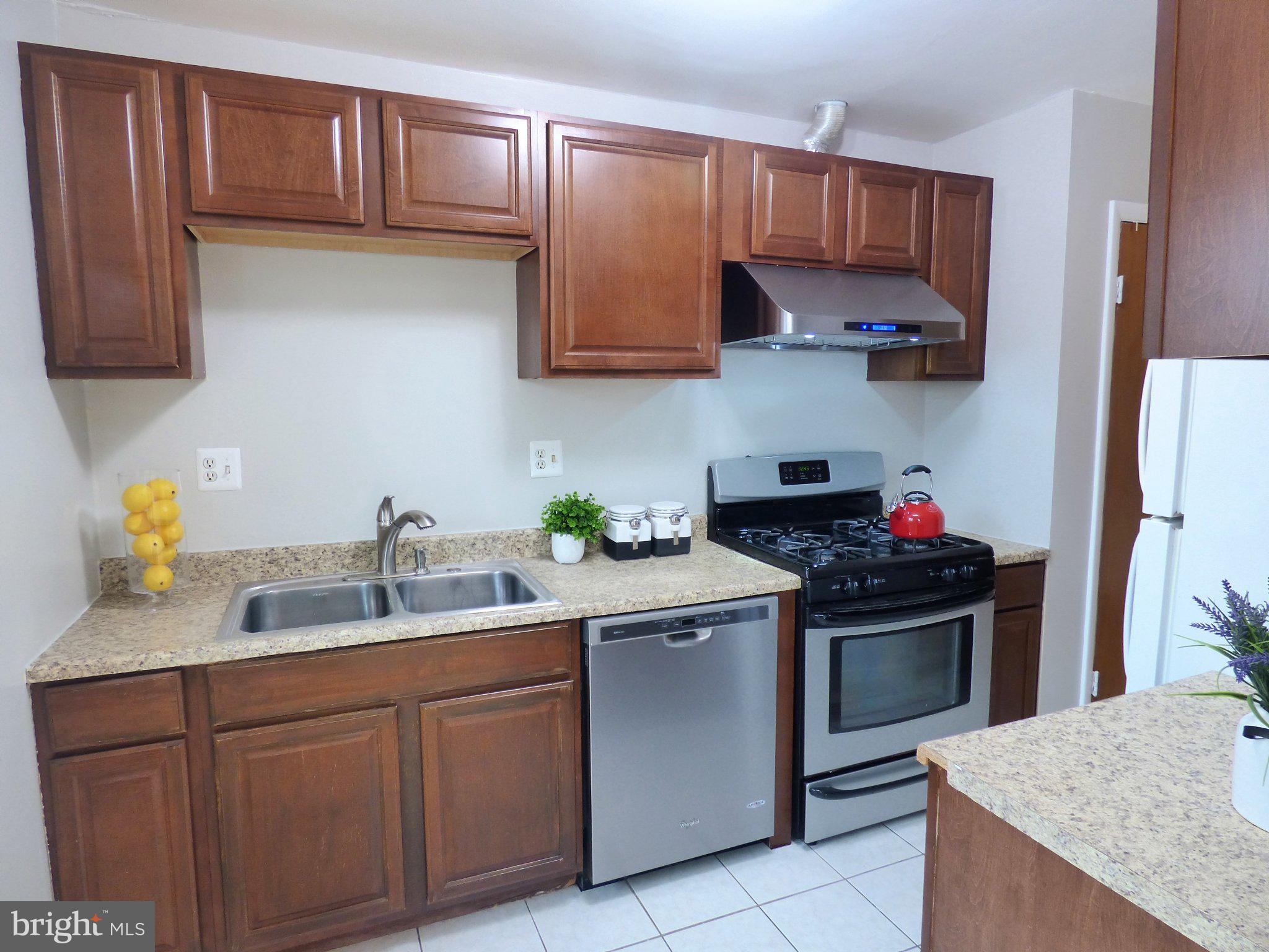 ANNANDALE GARDENS - Residential