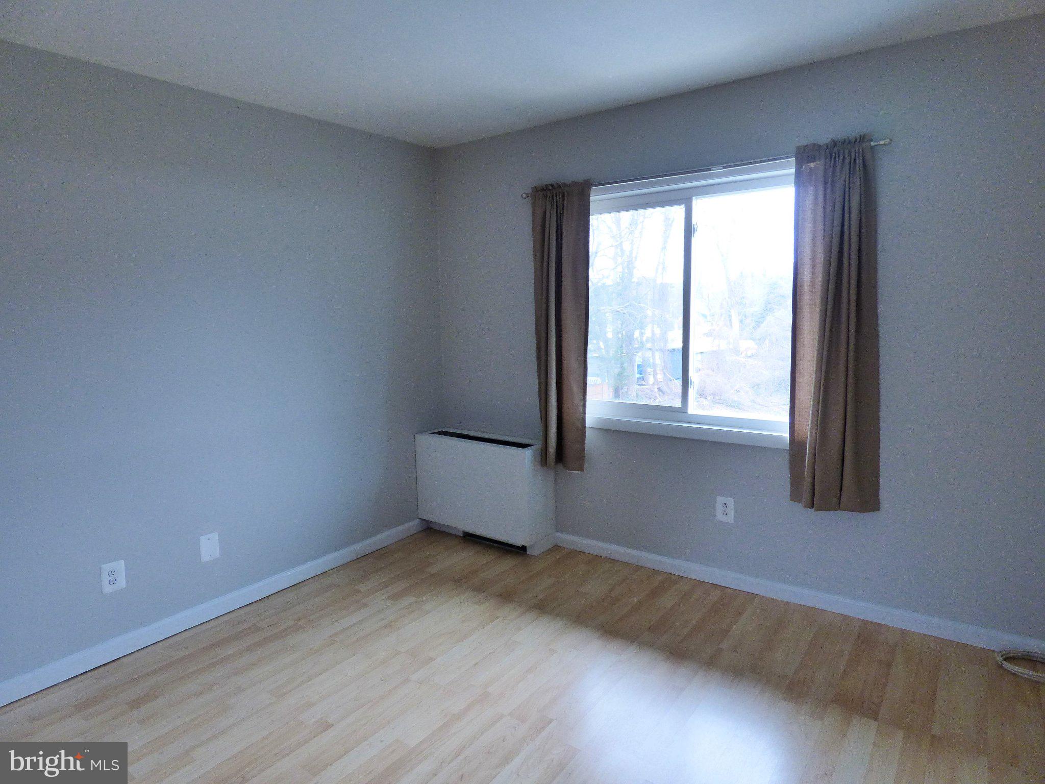 ANNANDALE GARDENS - Residential
