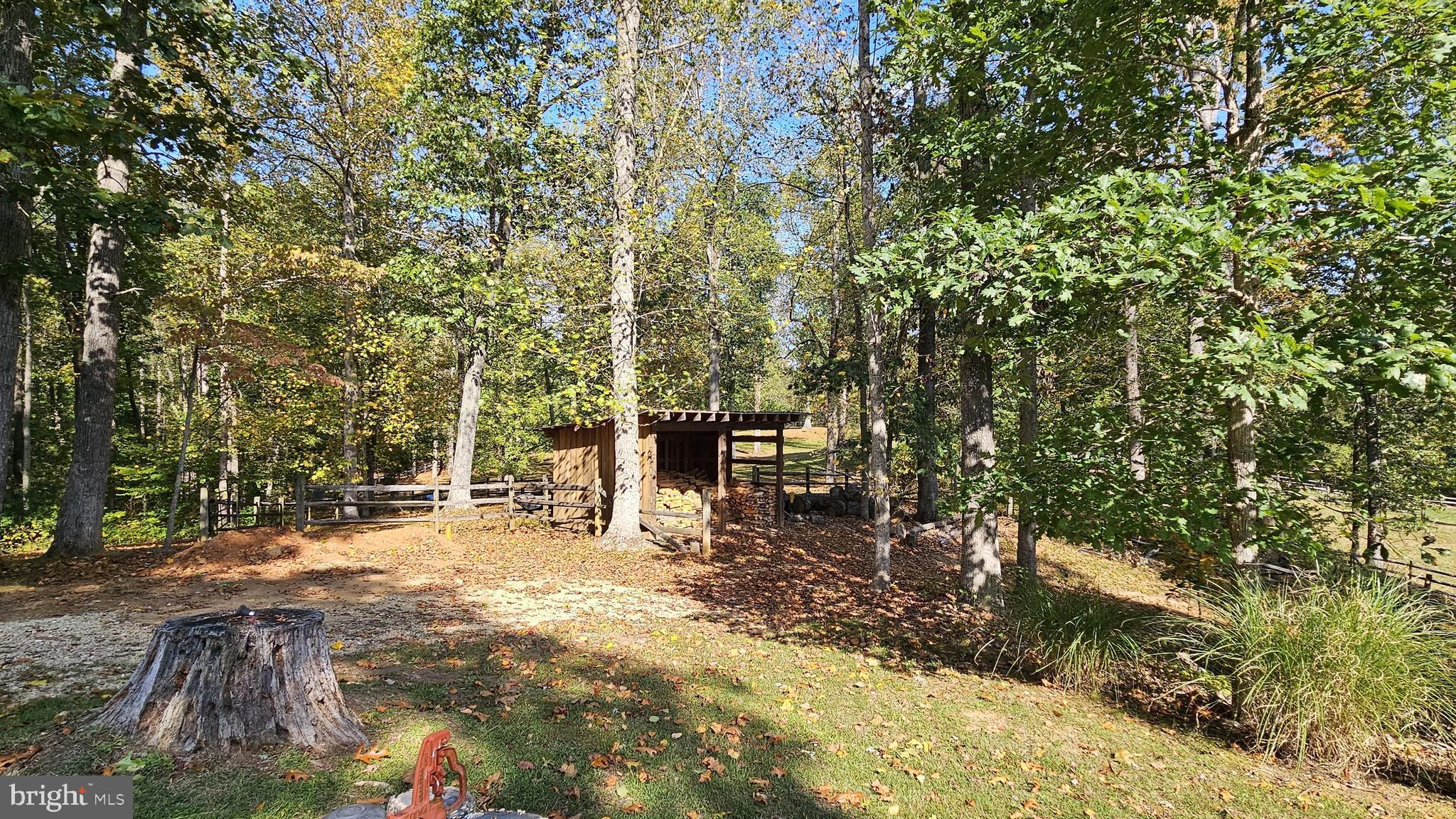 FLINT HILL - Residential